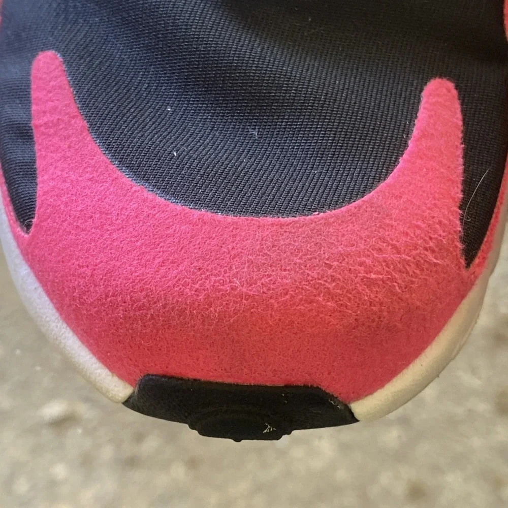 Nike Air Max 270 React Sneakers GS Size 5 Youth Black White Pink Sneakers READ